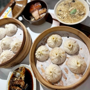 Hangzhou's Hidden Gem in China: Xiaolongbao - Where Thin Skin Meets Bursting Juice